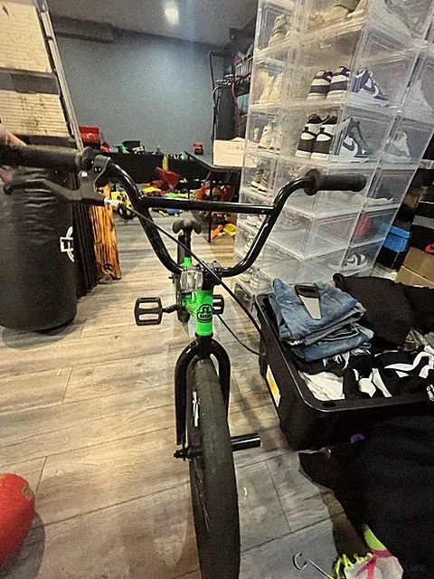 SE Bikes BMX Everyday Bike Green 20 Inch Wheels